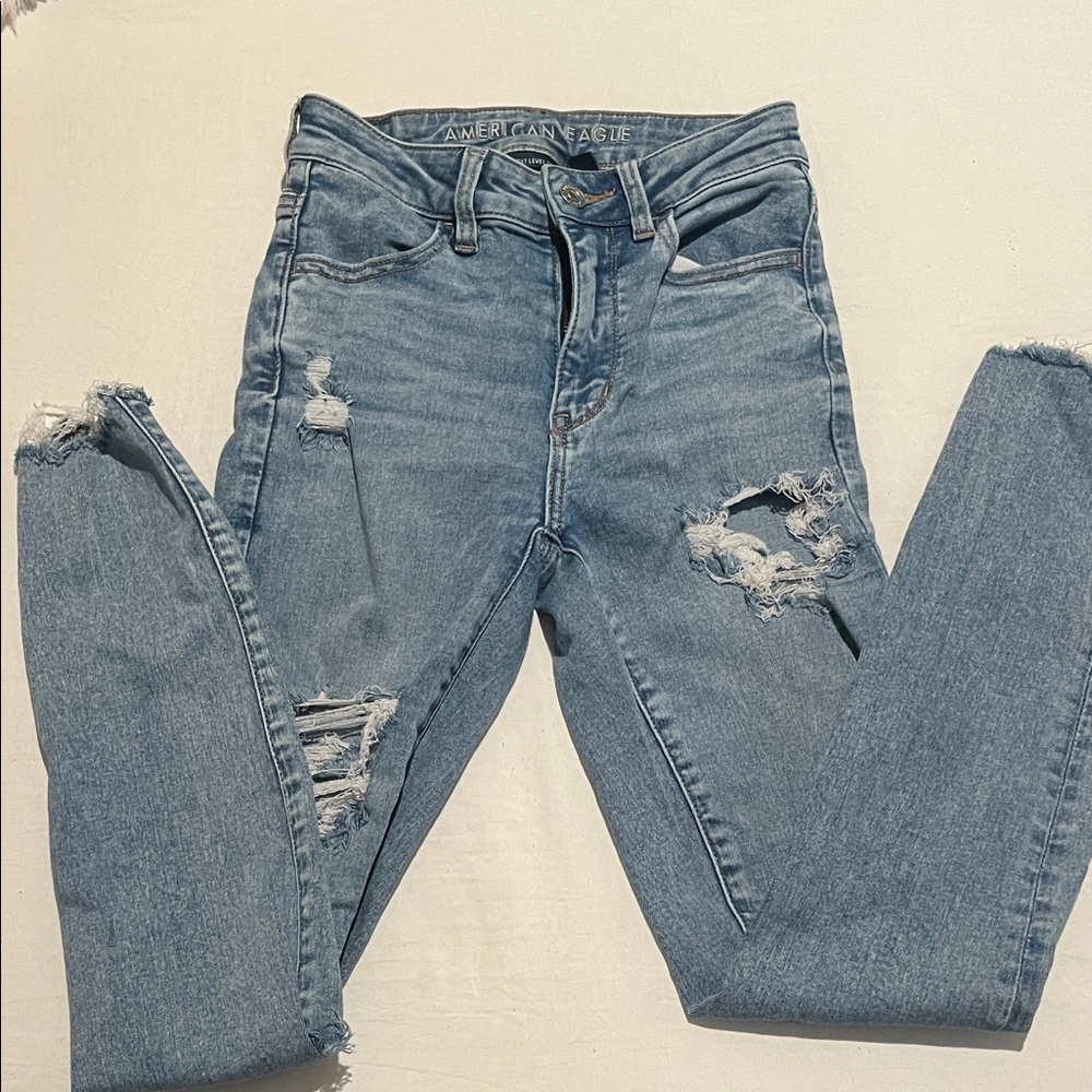 American Eagle Outfitters Women's Light Blue Distressed Skinny Jeans